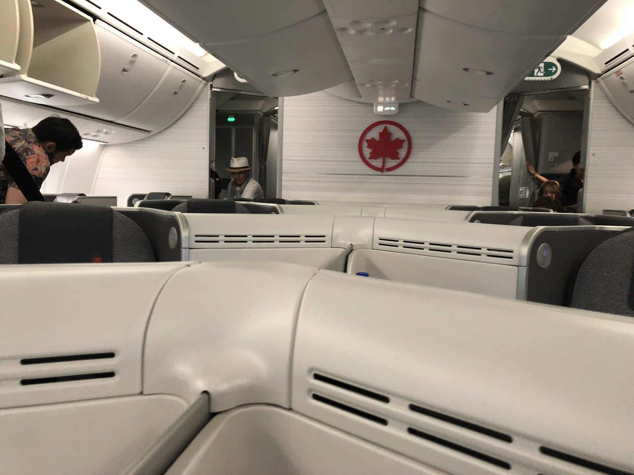 WestJet 787-9 business class is Air Canada's worst nightmare – SANspotter