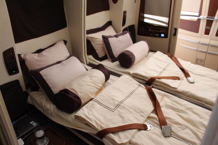 singapore airlines suites class airbus a380