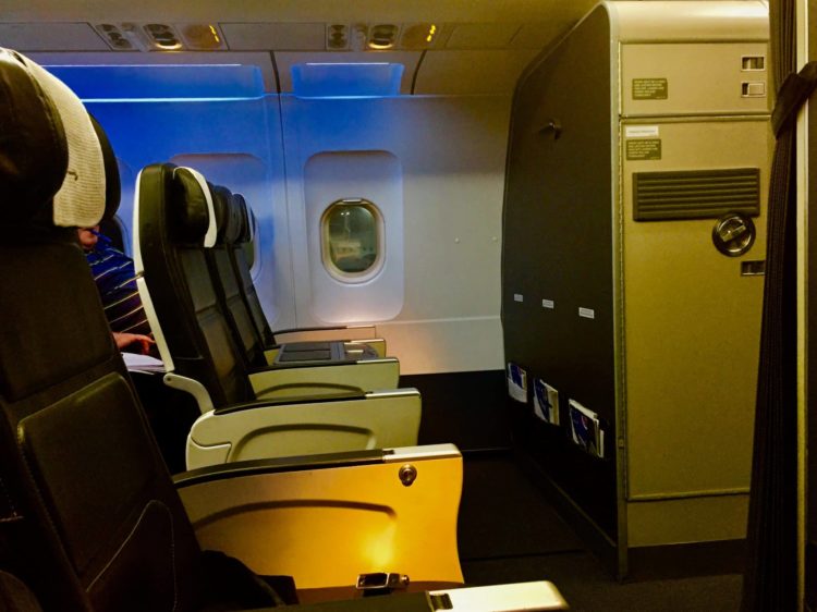 british airways a319 business class 1