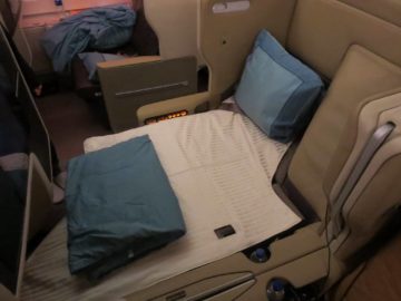 singapore airlines business class a380 bett 1