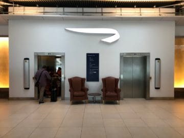 british airways galleries club lounge london heathrow terminal 5 b gates eingangsbereich