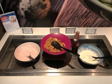 british airways galleries club lounge london heathrow terminal 5 b gates joghurts