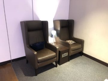 british airways lounge singapore grosse sessel