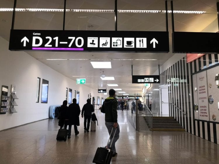 flughafen wien dgates