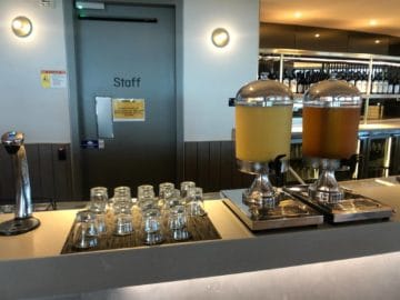qantas business lounge brisbane auswahl saefte