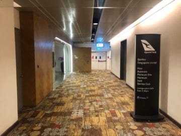 qantas lounge singapore weg richtung eingang