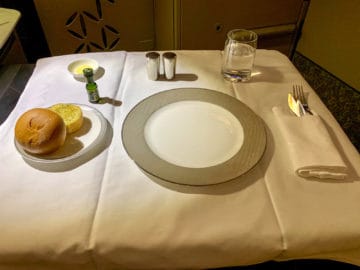 singapore airlines suites class 380 800 abendessen 1