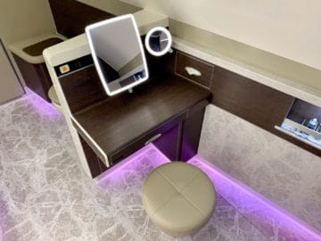singapore airlines suites class 380 800 bad schminktisch 1