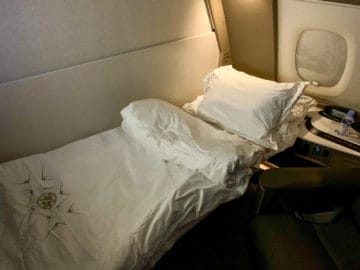 singapore airlines suites class 380 800 bett 1
