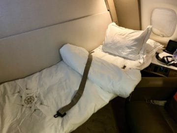 singapore airlines suites class 380 800 bett 5
