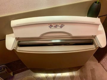 singapore airlines suites class 380 800 tisch 1