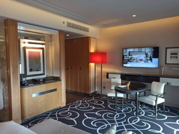Waldorf Astoria Berlin Deluxe Zimmer With View 2