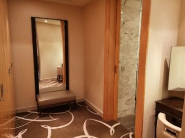 waldorf astoria berlin king junior suite3
