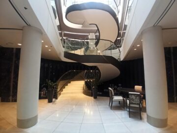 Waldorf Astoria Berlin Lobby Treppe