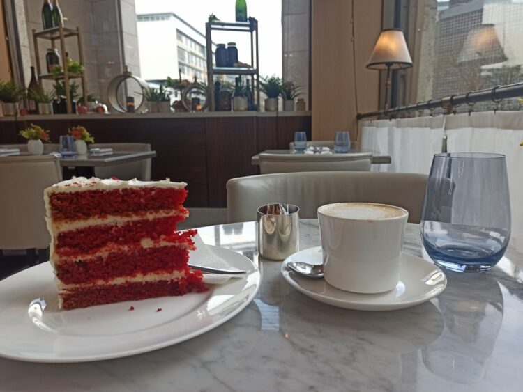 Waldorf Astoria Berlin Red Velvet Cake