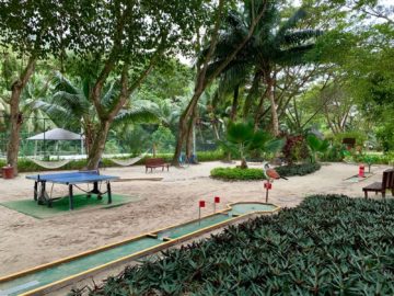 hilton seychelles labriz aktivitaeten minigolf