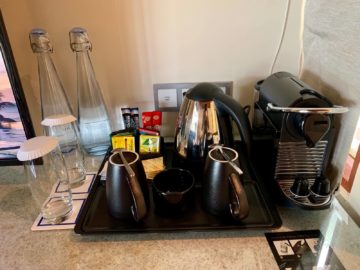 hilton seychelles labriz beach villa kaffeemaschine
