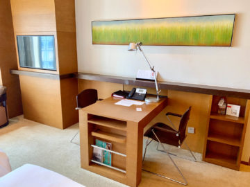 hyatt on the bund shanghai schreibtisch 1