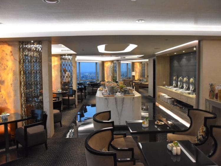 jw marriott surabaya lounge dinner