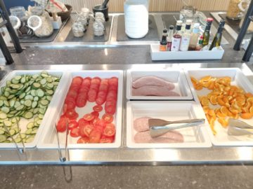 sas business lounge oslo schinken gemuese