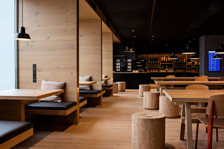 Swiss Alpine Lounge Zuerich 2