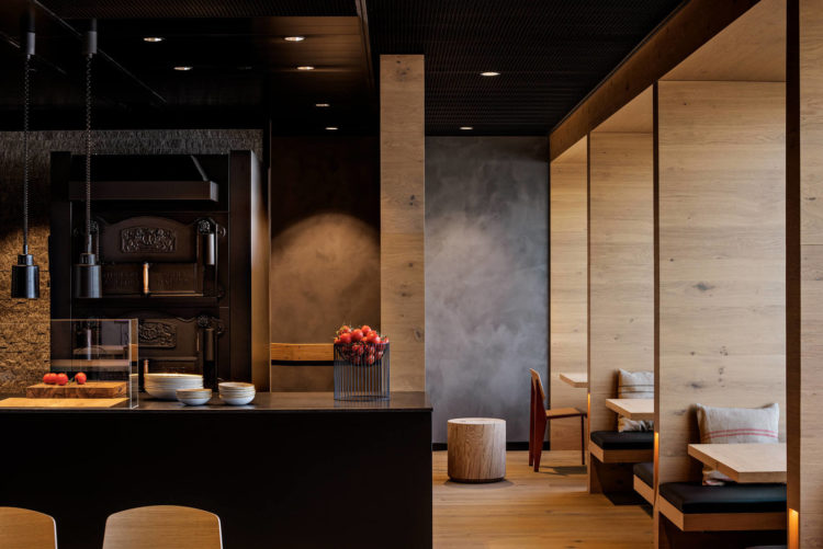 Swiss Alpine Lounge Zuerich 3
