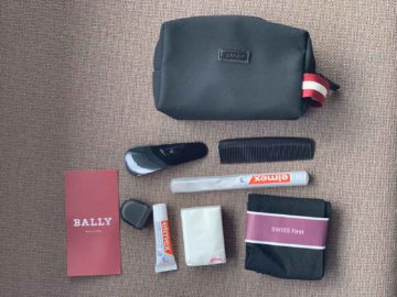 swiss first class a340 300 amenity kit 3 e1573920924989