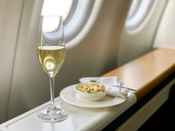 swiss first class a340 300 snack 1