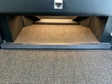 swiss first class a340 300 staufach 2