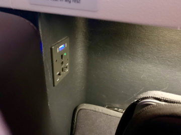 swiss first class a340 300 steckdosen 3