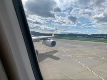 swiss first class a340 300 taxi 1