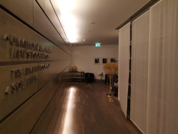 grand hyatt berlin club olympus flur