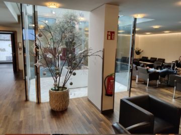 Jet Lounge Wien Eingang Deko