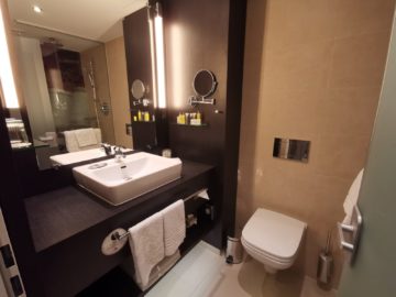 Marriott Muenchen Airport Executive Zimmer Bad