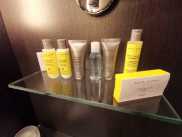 Marriott Muenchen Airport Executive Zimmer Bad2