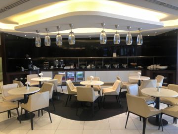 The House Lounge Sydney Sitzmoeglichkeiten Buffet