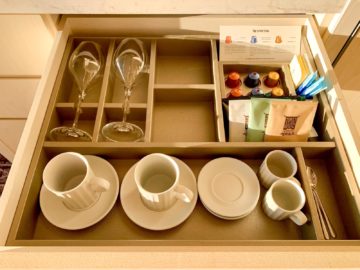 Four Seasons Seoul Kaffee Tee 2