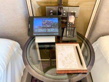 Four Seasons Seoul Nachttisch 2