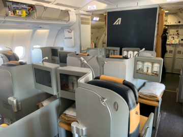 Alitalia Business Class A330 200 Kabine 1