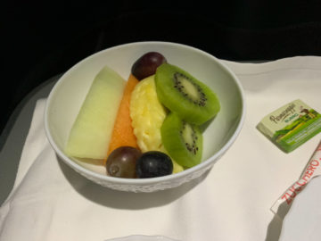 Alitalia Business Class Früchte 1