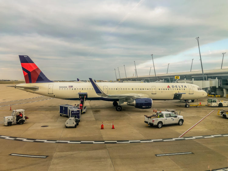 Delta Airlines 737