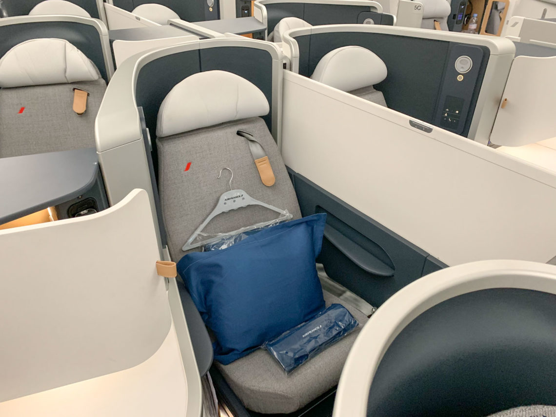 Air France Business Class A350 900 Sitz Mitte 1