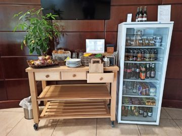 Hilton Mainz City Kuehlschrank Getraenke Snacks