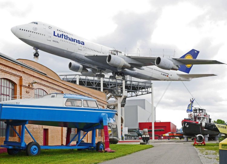 Lufthansa Boeing 747 200 Lufthansa Technik Museum Unsplash