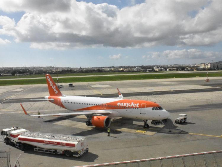 Easyjet Flugzeug Malta