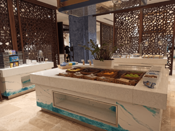 The Westin Dragonara Resort Malta Fruehstueck Obst Muesli