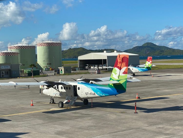 Air Seychelles Viking Dhc 6 400 Twin Otter