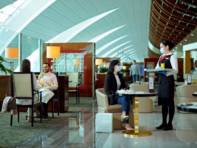 Die Emirates Lounges wurde wegen Corona umgestaltet