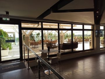 La Valette Club Lounge Malta Aussenbereich
