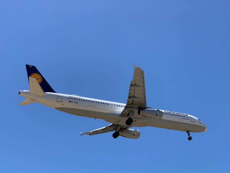 Lufthansa Airbus A321 200 Unsplash